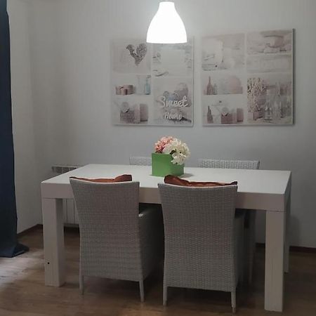 Txoko 48 Apartman Pamplona Kültér fotó