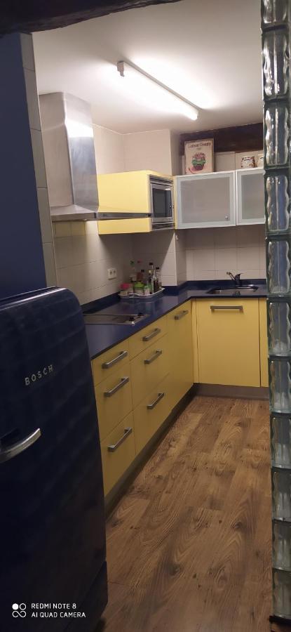 Txoko 48 Apartman Pamplona Kültér fotó