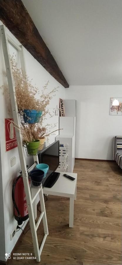 Txoko 48 Apartman Pamplona Kültér fotó