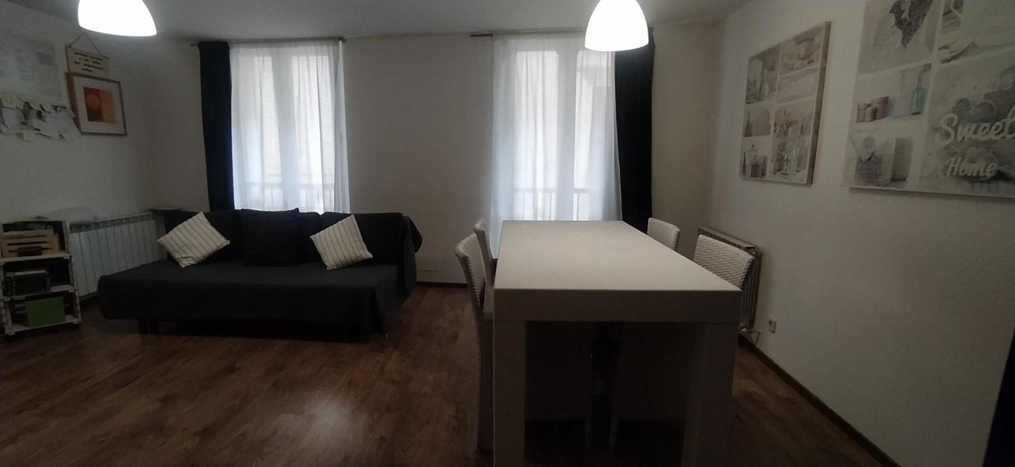 Txoko 48 Apartman Pamplona Kültér fotó