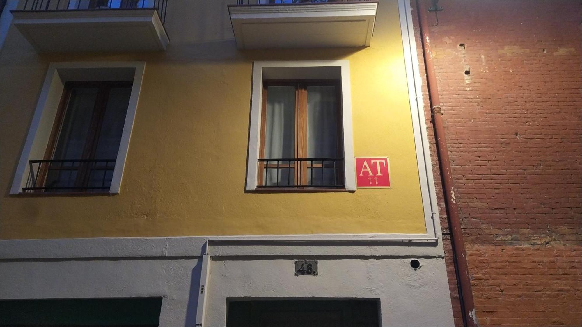 Txoko 48 Apartman Pamplona Kültér fotó