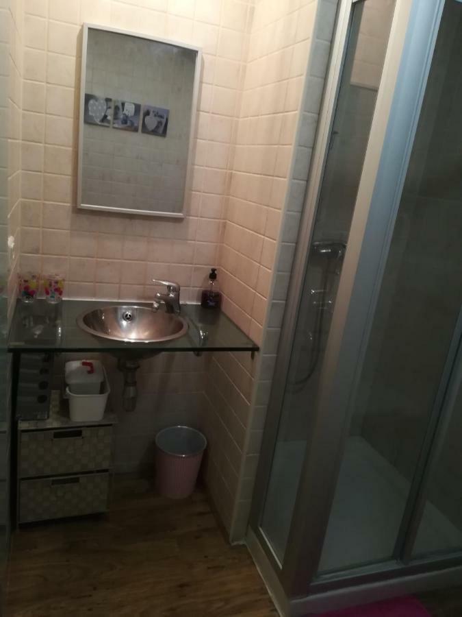 Txoko 48 Apartman Pamplona Kültér fotó